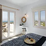 Naxos Earth