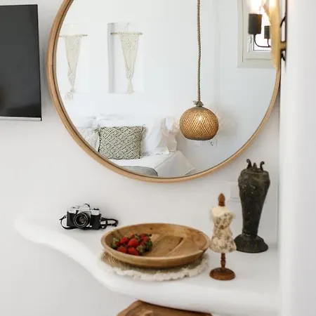Naxos Earth Hotel