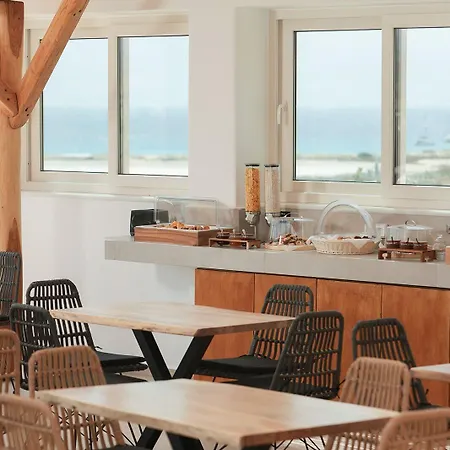 Hotel Naxos Earth *